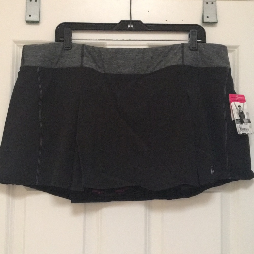 SkirtSports Tennis/Golf/Pickleball Skort, NWT!